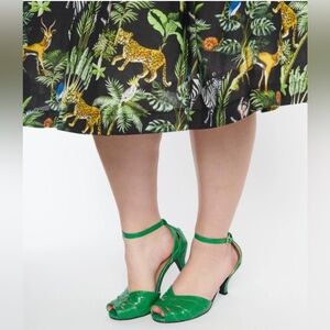 Unique Vintage 1930’s Green Crocodile Peep Toe Heels